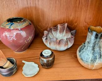 Japanese ceramics and pottery 