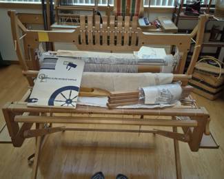 Ashford Weaving loom