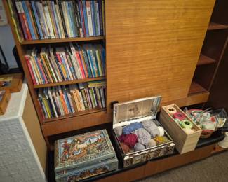 Weaving supplies 