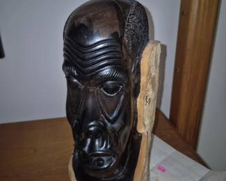 Malone ancestors head by Ukwengwe
