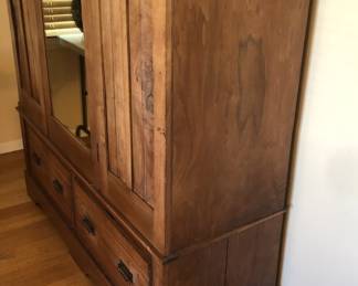 Side view of armoire