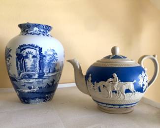 Spode transferware vase, antique Copeland Spode Sprigware teapot with fox hunt scene