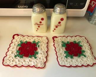 McKee arch top red dot salt & pepper shakers, crocheted pot holders