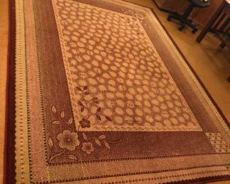 Vintage wool rug (94” x 128”)