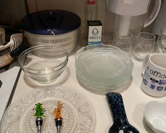 Assorted Kitchenware