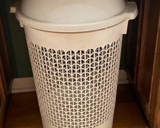 Plastic Hamper
