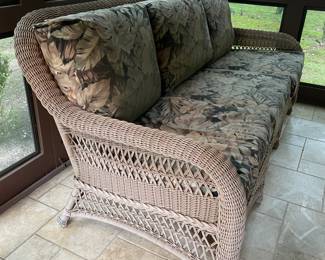 Outdoor Wicker 3 Seat Couch/Sofa W/ Cushions