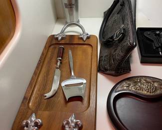 Assorted Kitchenware