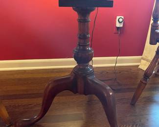 Country Round Wooden Table W/ 2 Arm Chairs Set