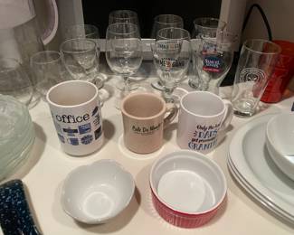 Assorted Kitchenware