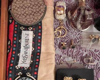 Display Case Items (Costume Jewelry, Designer Sunglasses, Etc.)