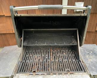 Vermont Castings 3 Burner Grill