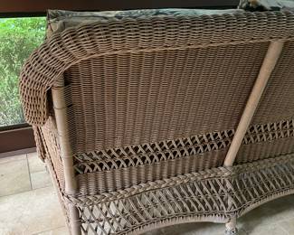 Outdoor Wicker 3 Seat Couch/Sofa W/ Cushions
