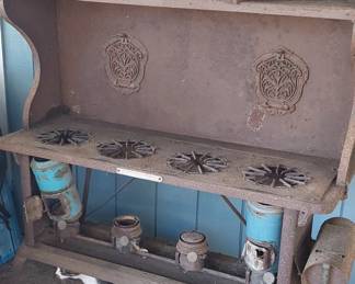 1920's kerosene stove.