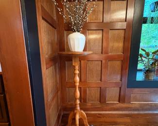 TALL pedestal table