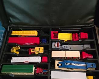 vintage action figures and toys from the 70s& 80s, matchbox, hot wheels, MOTU, transformers, tonka trucks and more 