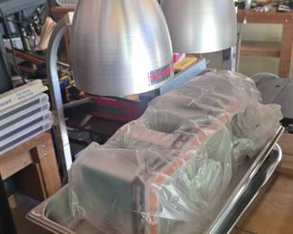 like new food warmer with bulbs 