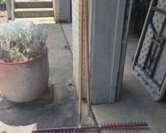 huge rakes 