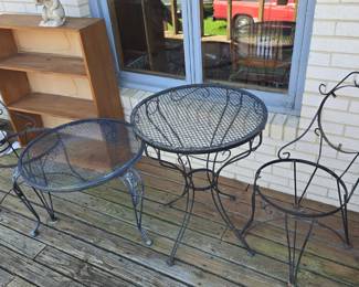 rocks, statues , concrete birdbaths and more yard art , planters etc.