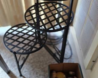 3 tier plant stand 