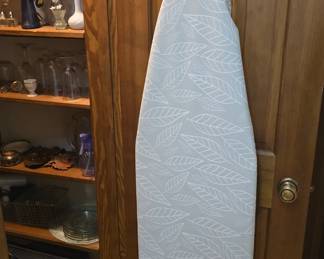 ironing board 