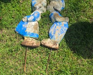 rocks, statues , concrete birdbaths and more yard art , planters etc.