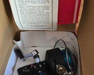 Quick 550 fishing reel brand new in box NOS