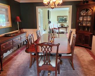 Maitlin-Smith dining table, double pedestal base, w 1 leaf and 8 Chippendale chairs