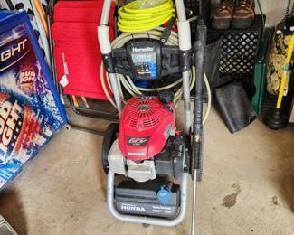 Homelite 2700 PSI pressure washer with Honda engine. Used 3 weeks ago
