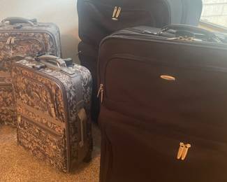 Very Nice Luggage