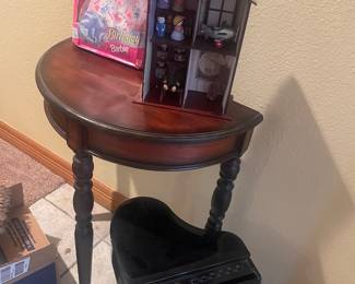 Crown Baby Grand Piano