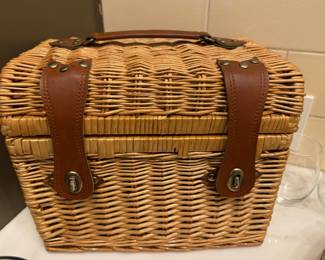 Picnic Time Picnic Basket with Pair of Wine Glasses and Cheese Board