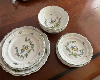 Lallier a Moustiero Porcelain Plate & Bowl Set