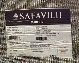 Safavieh Madison Traditional Area Rug – 8' x 10’
