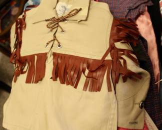 More children's clothing 