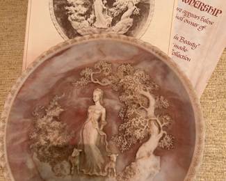 INCOLAY decorative plate, with certificate