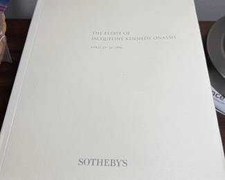 (so cool...) SOTHEBY'S JAQUELINE KENNEDY ESTATE AUCTION BOOK WITH ORIGINAL BOX AND ABSENTEE BID SLIP