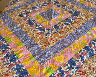 queen size hand made quilt