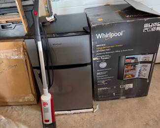 Whirlpool Mini Fridge