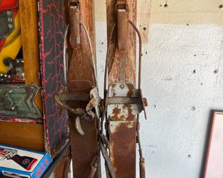Vintage ski's