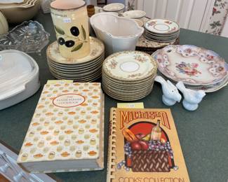 Decorative Plates 