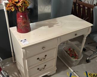 Lexington Desk