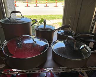 Analon Cookeware. Excellent condition