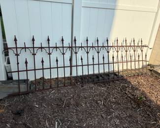 Item #261 Iron Churchyard Fencing, 10" Long