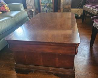 Item #49 Broyhill Coffee Table, Good Condition, 15.5" 48" 28"