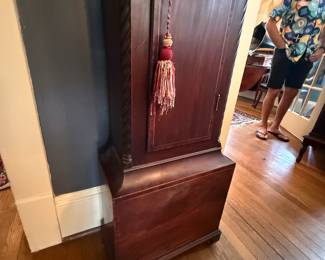 Item #48 Rob Beveridge Grandfather Clock, Great, 81.5" 19" 9.75"