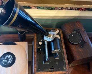 Item #193 1906 Columbia Cylinder Phonograph w/ Original Horn