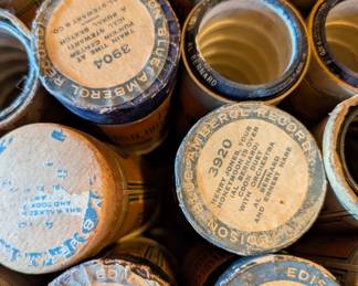Item # 275 152 Edison Blue Amberol Four-Minute Cylinder Records, Some w/ Lids (Mostly Pop, Folk, Dance, Military Bands, etc., 1912-1929)