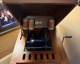 Item #128 1915-1916 Edison Amberola Phonograph, Oaken, Good Condition, Functional, 41" 16" 19.75"