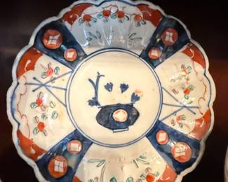 Item #228 Imari Japanese White/Blue/Orange Floral Plate